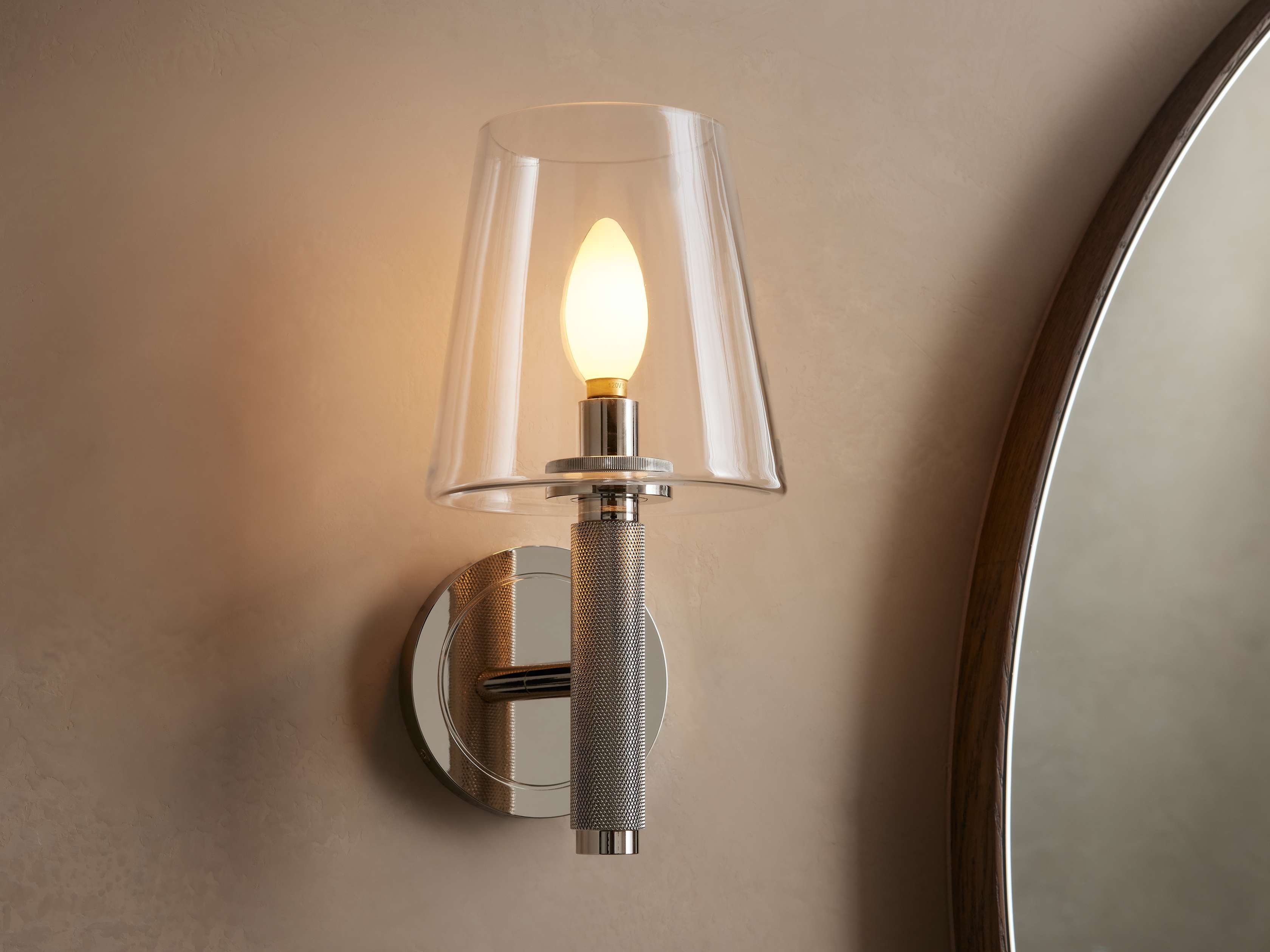 Monroe Sconce